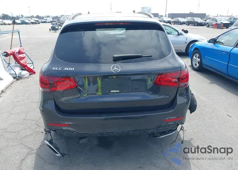 2020 Mercedes-Benz Glc 300 300 z USA, uszkodzony, nr VIN W1N0G8DBXLF828539